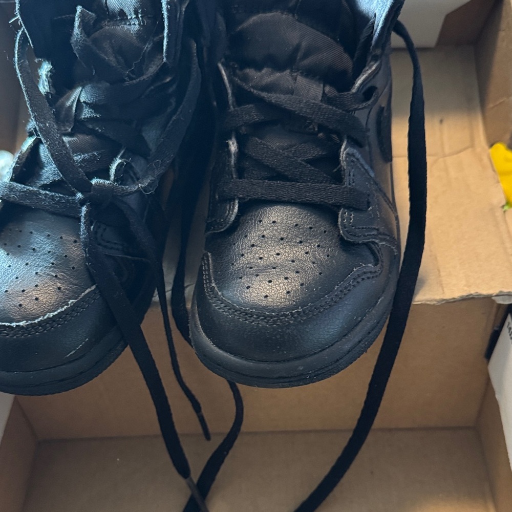 Jordan Kids Black Sneakers